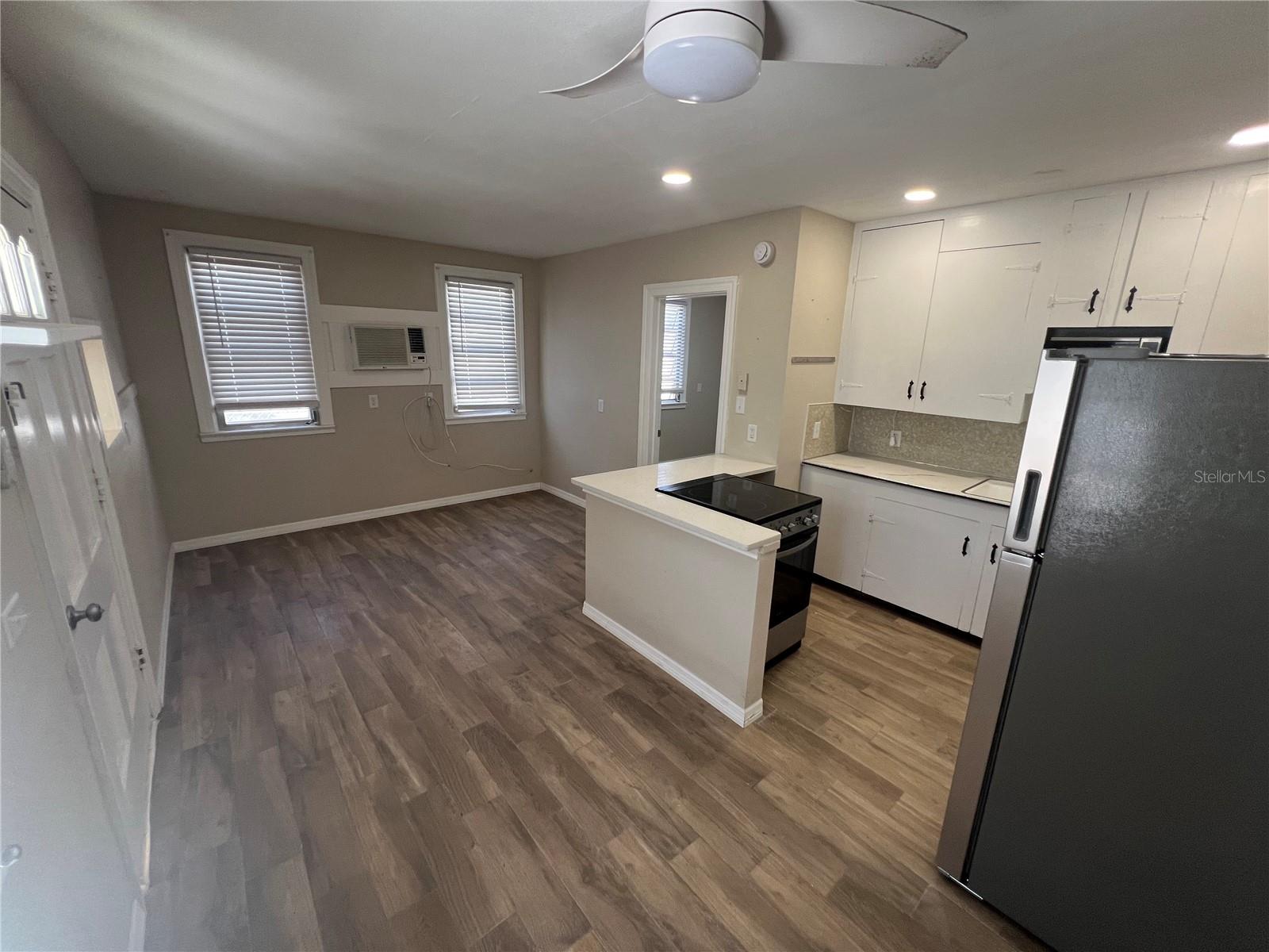 Image 5 of 17 For 116 145th Avenue E