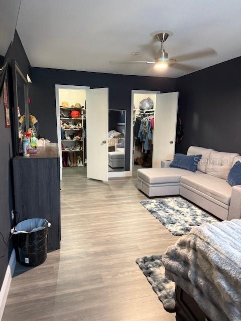 Image 10 of 21 For 444 Banyon Tree Circle 202