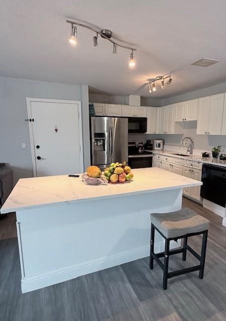 Image 4 of 21 For 444 Banyon Tree Circle 202