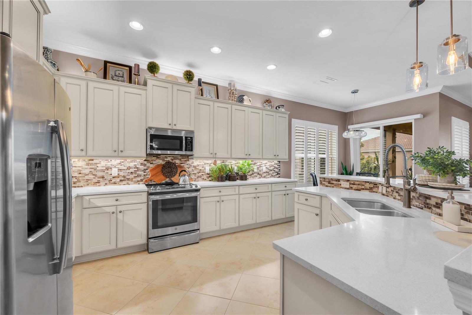 Image 11 of 45 For 4853 Grand Banks Drive