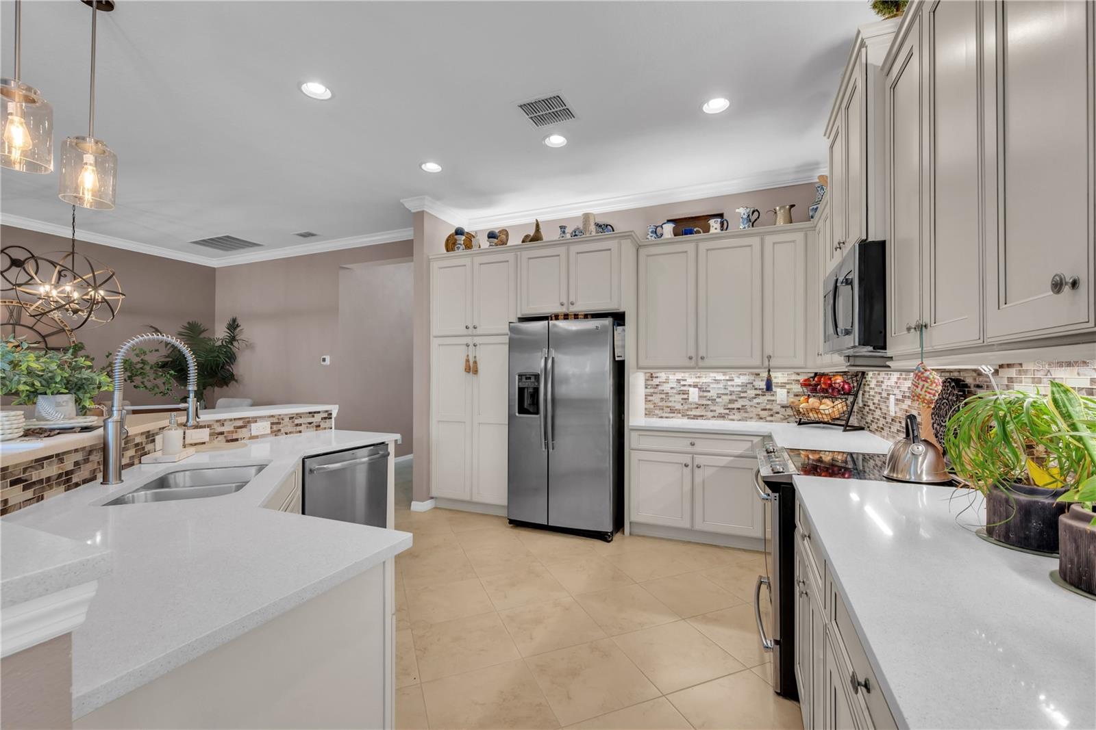 Image 12 of 45 For 4853 Grand Banks Drive