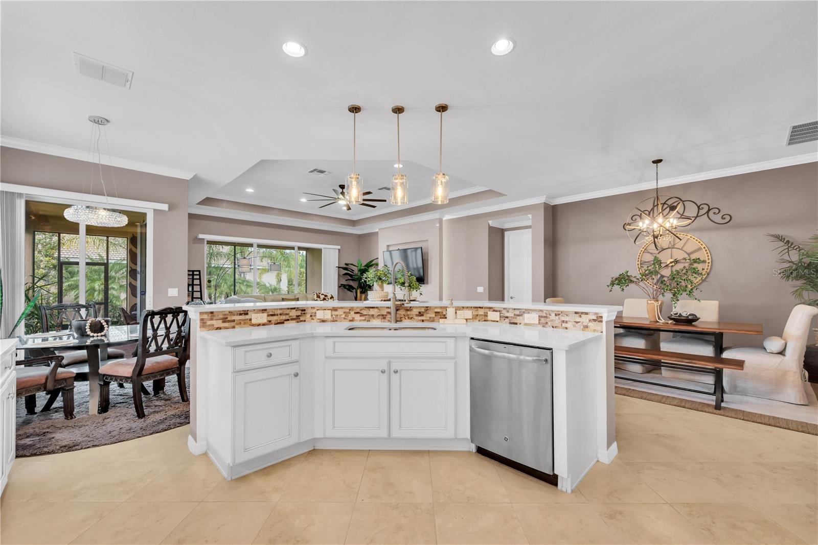 Image 14 of 45 For 4853 Grand Banks Drive
