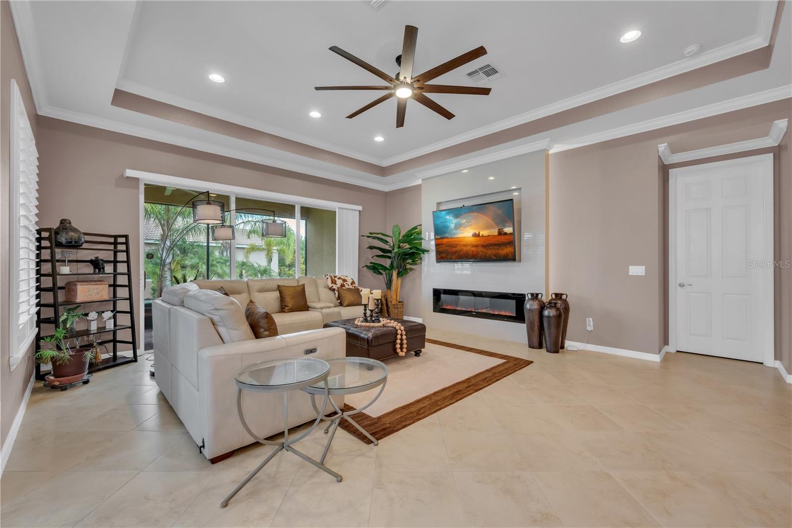 Image 9 of 45 For 4853 Grand Banks Drive