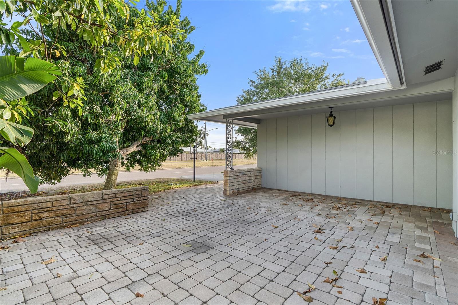 Image 3 of 38 For 14233 102nd Avenue