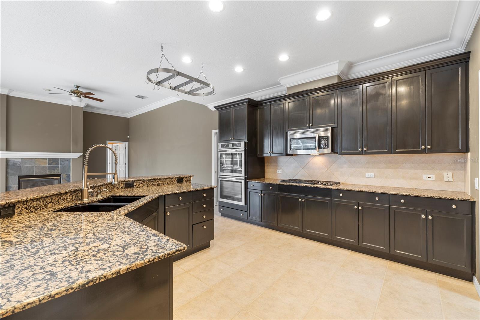 Image 21 of 92 For 17206 Talence Court