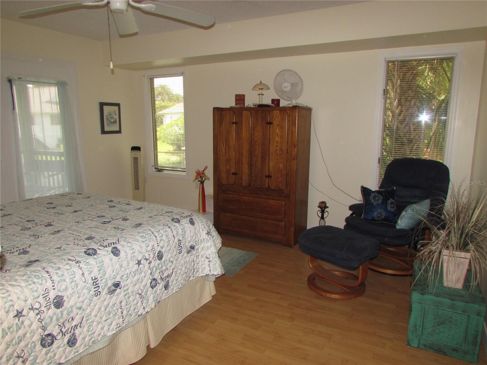 Image 14 of 29 For 1013 Lake Avoca Court