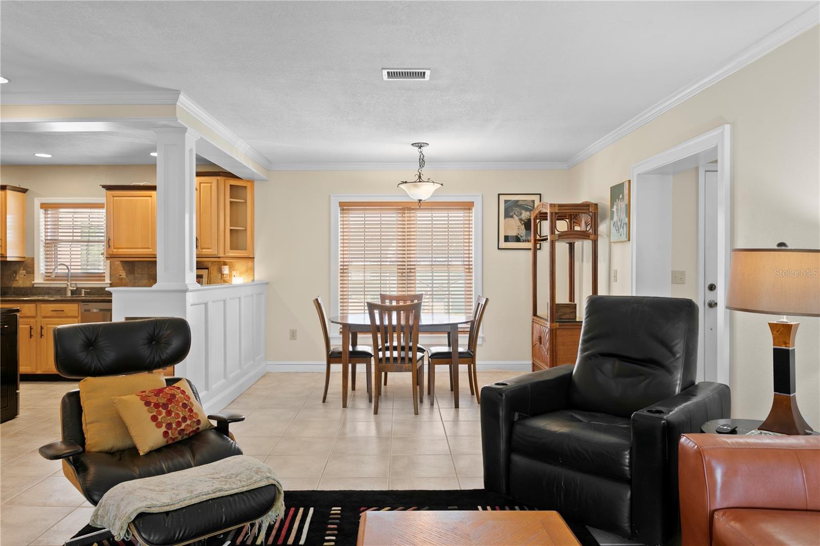 Image 12 of 33 For 2453 Kingfisher Lane G202