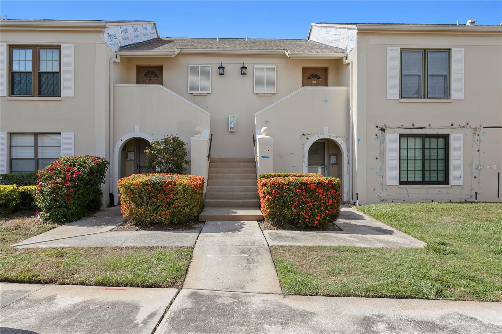 Image 3 of 33 For 2453 Kingfisher Lane G202