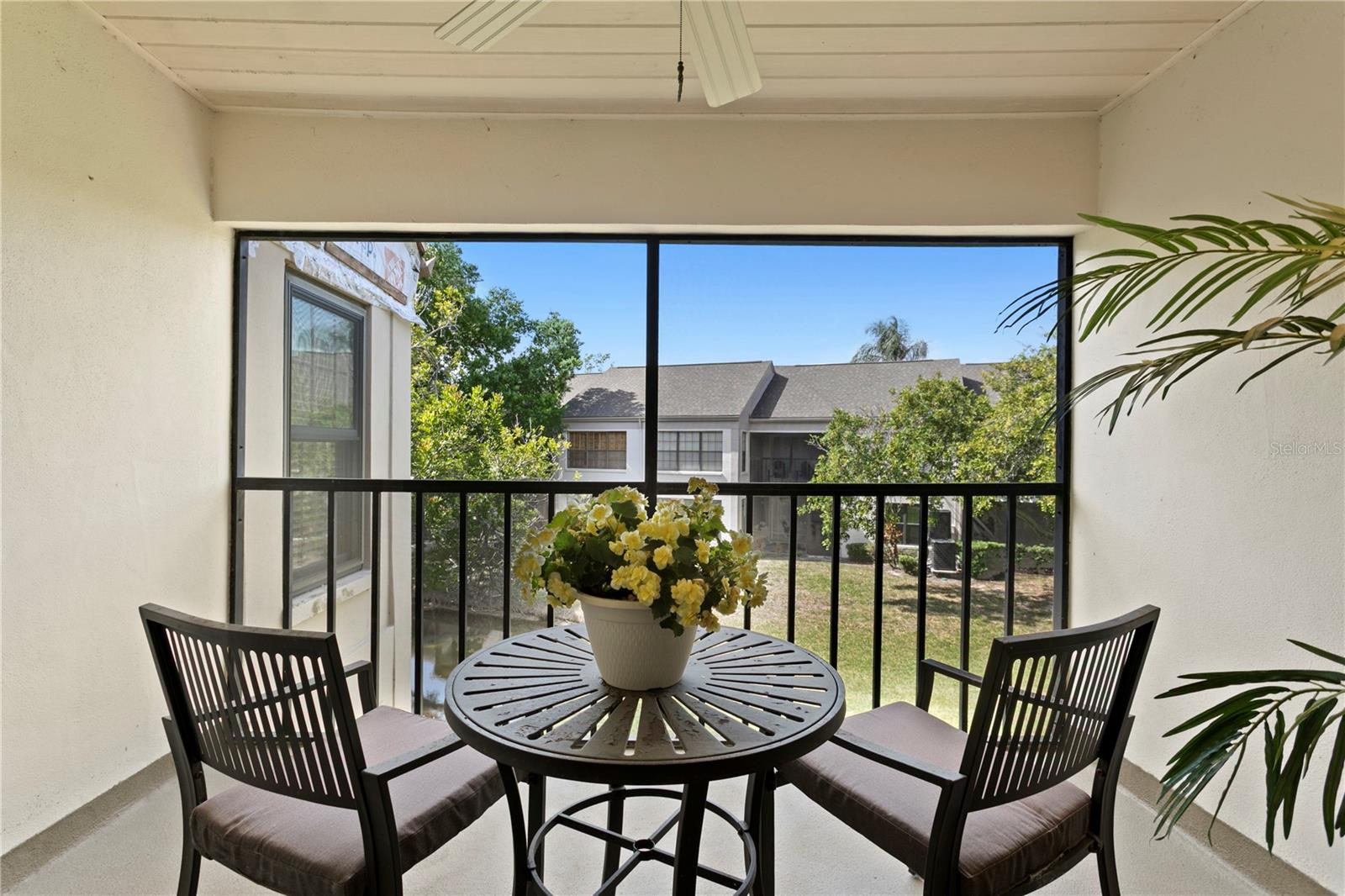 Image 4 of 33 For 2453 Kingfisher Lane G202