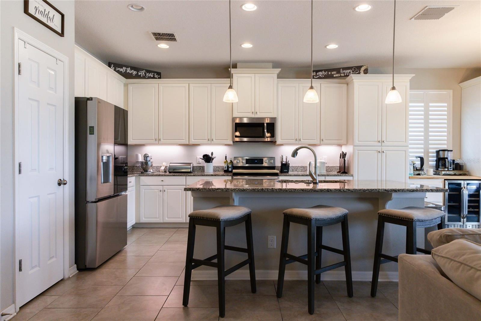 Image 21 of 41 For 11422 Leland Groves Drive