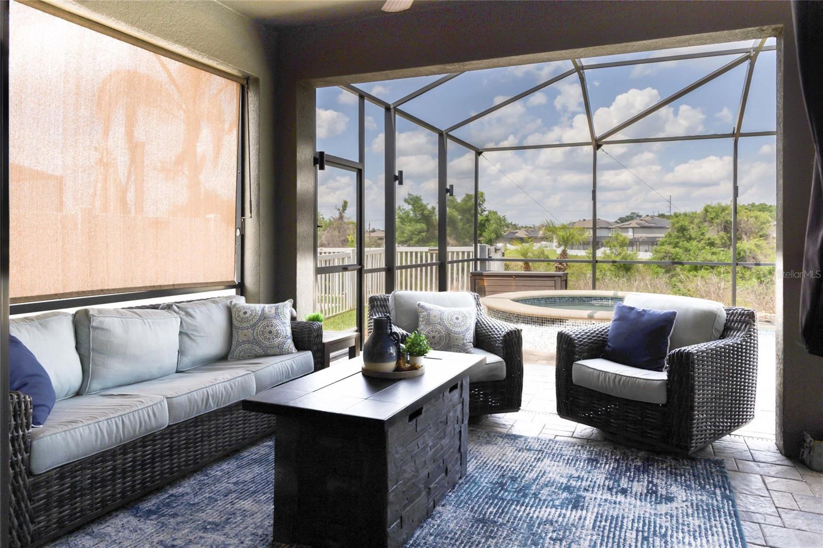 Image 30 of 41 For 11422 Leland Groves Drive