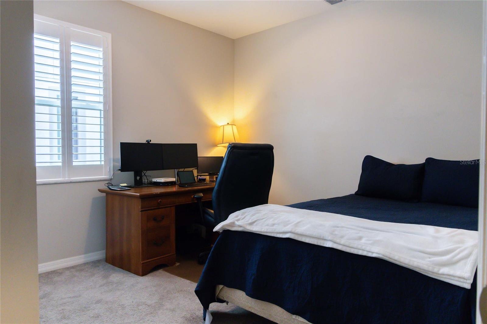 Image 9 of 41 For 11422 Leland Groves Drive