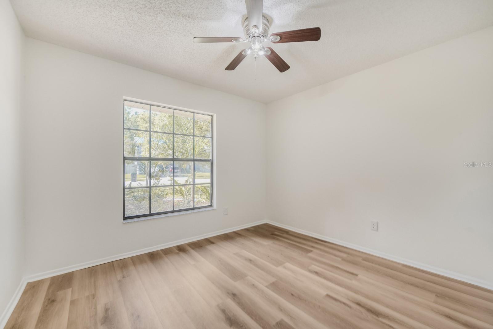 Image 17 of 29 For 2627 Talon Court