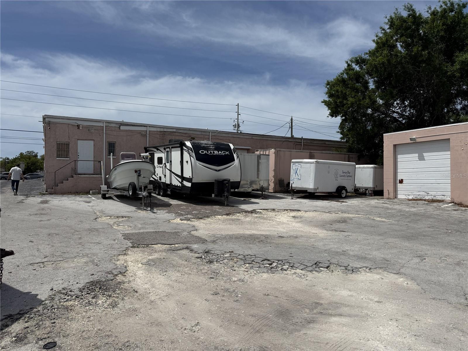 Image 7 of 9 For 9933 Seminole Boulevard
