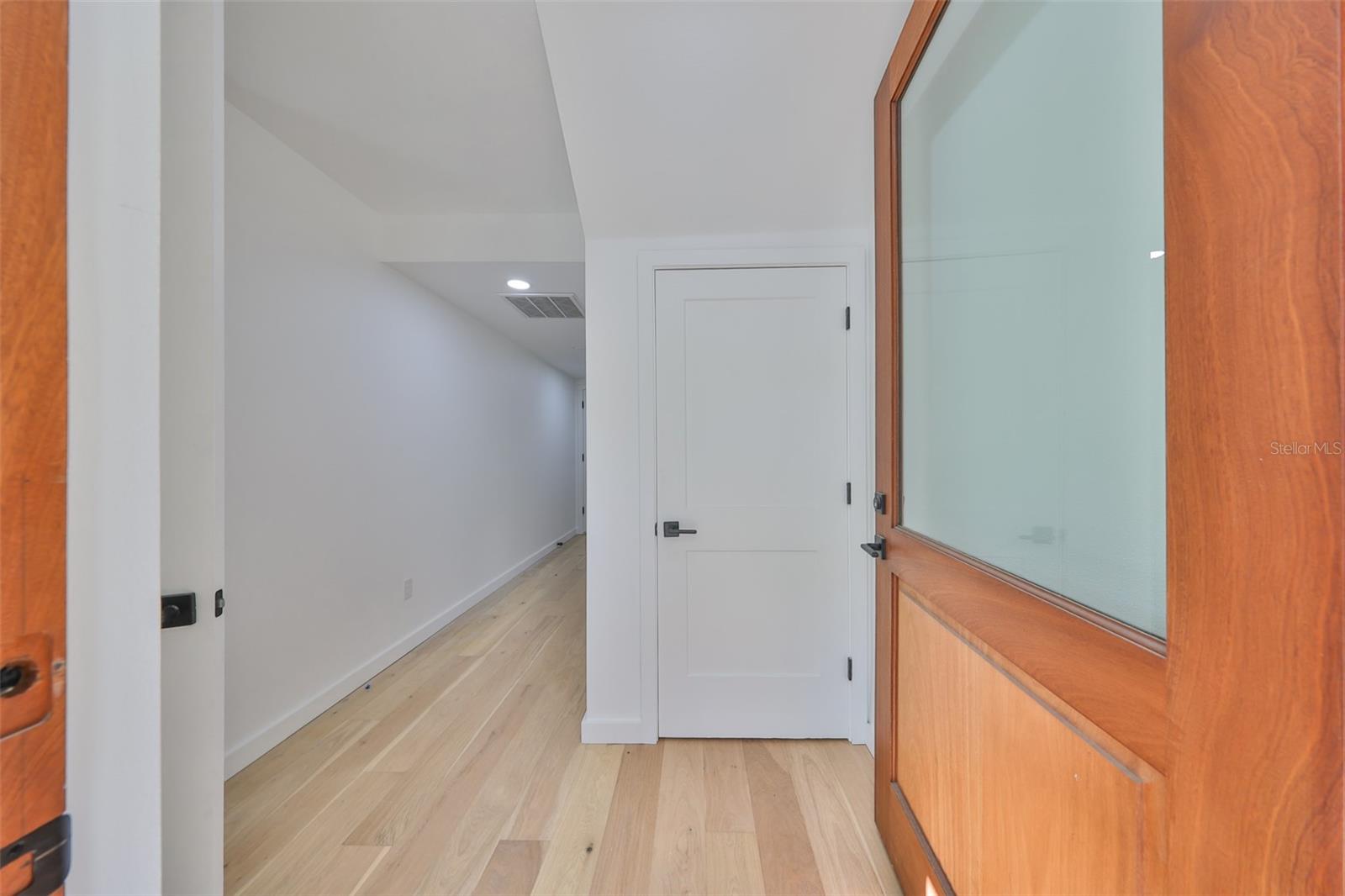 Image 3 of 30 For 1801 Morgan Street 5