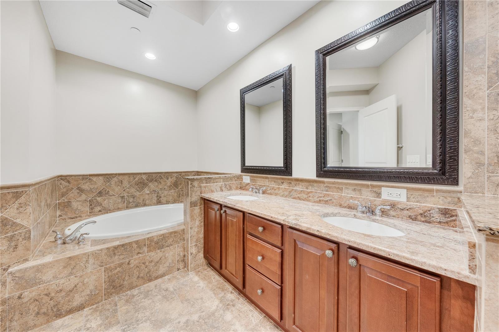 Image 26 of 46 For 449 12th Street 1805