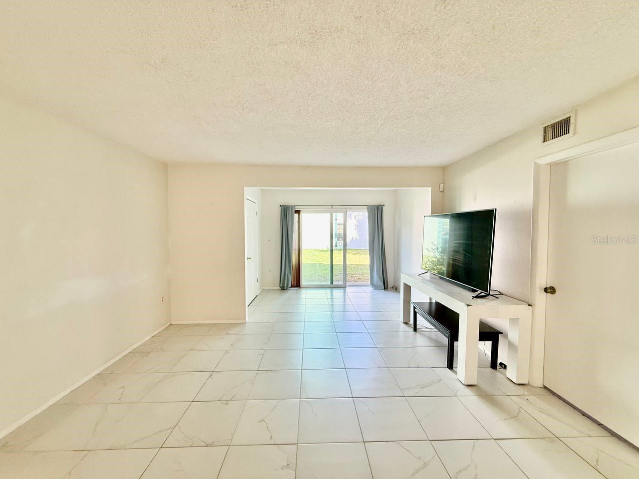 Image 7 of 36 For 7560 92nd Street 102b