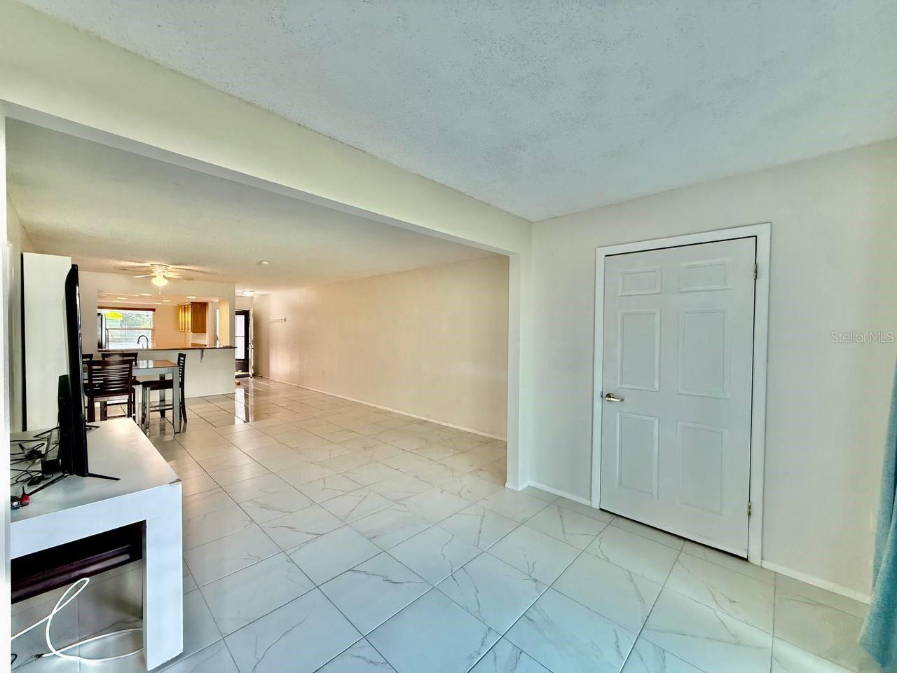 Image 8 of 36 For 7560 92nd Street 102b