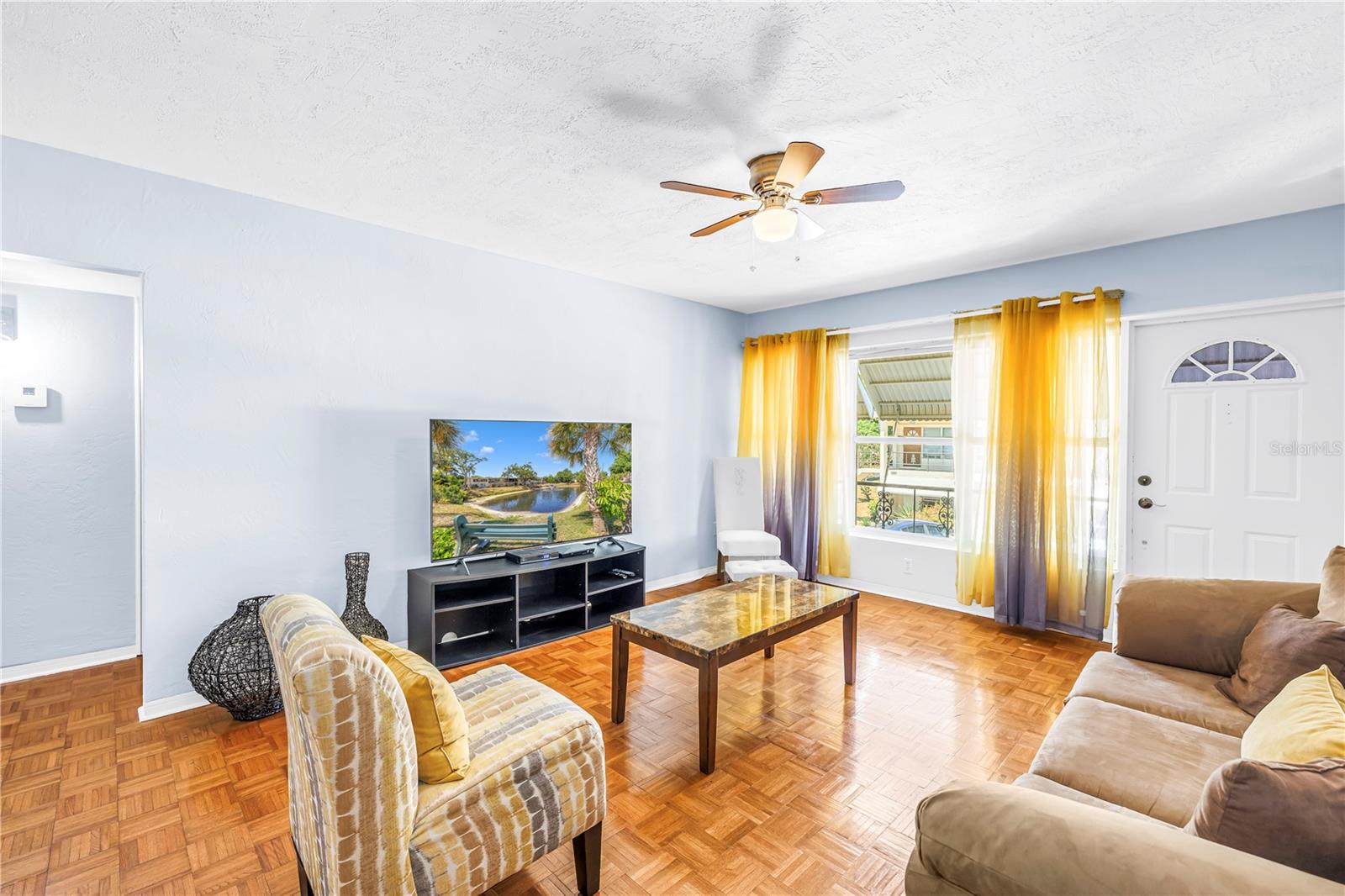 Image 3 of 33 For 4143 56th Street N 1006