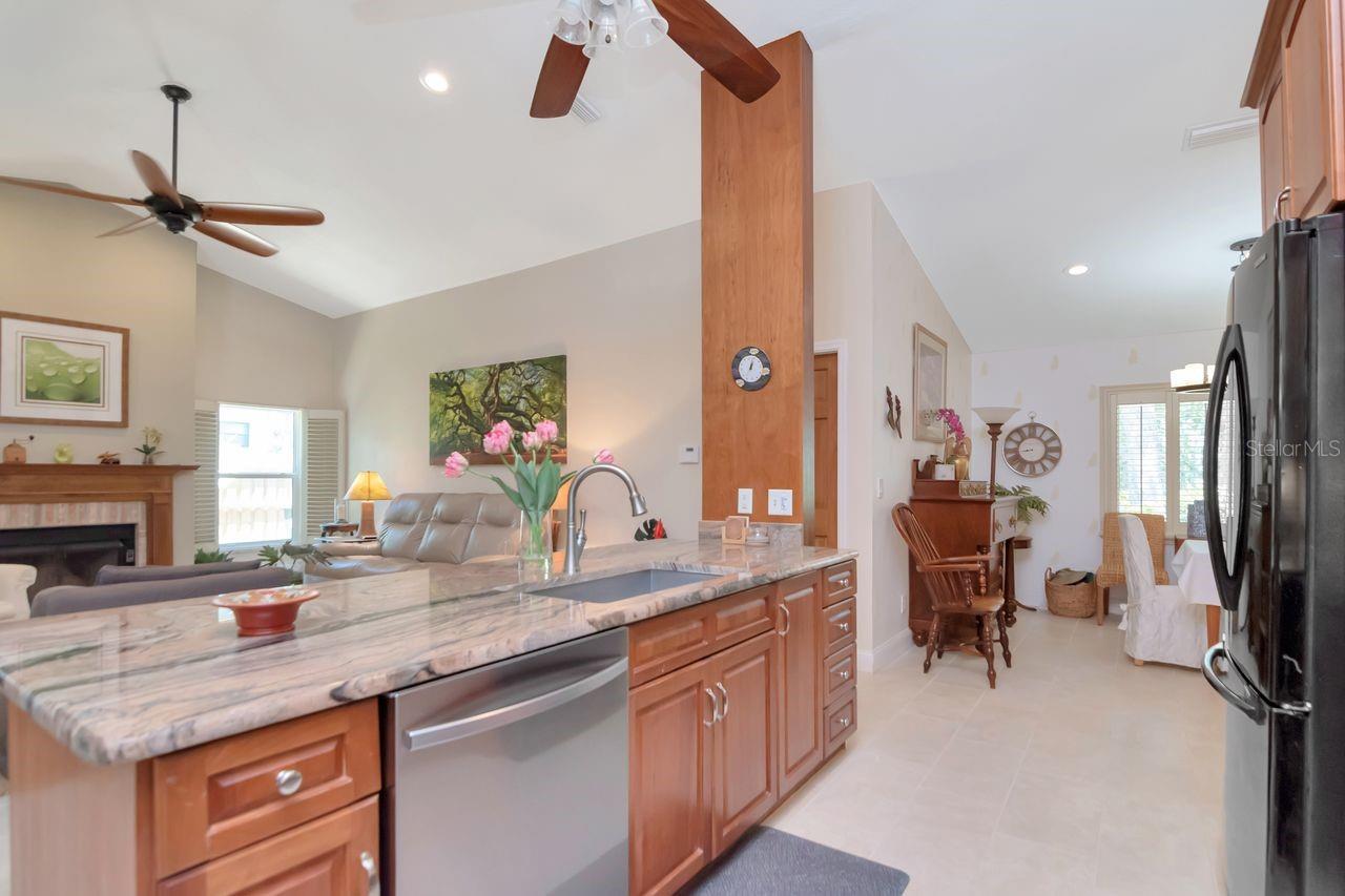 Image 15 of 76 For 2763 Buckhorn Oaks Drive