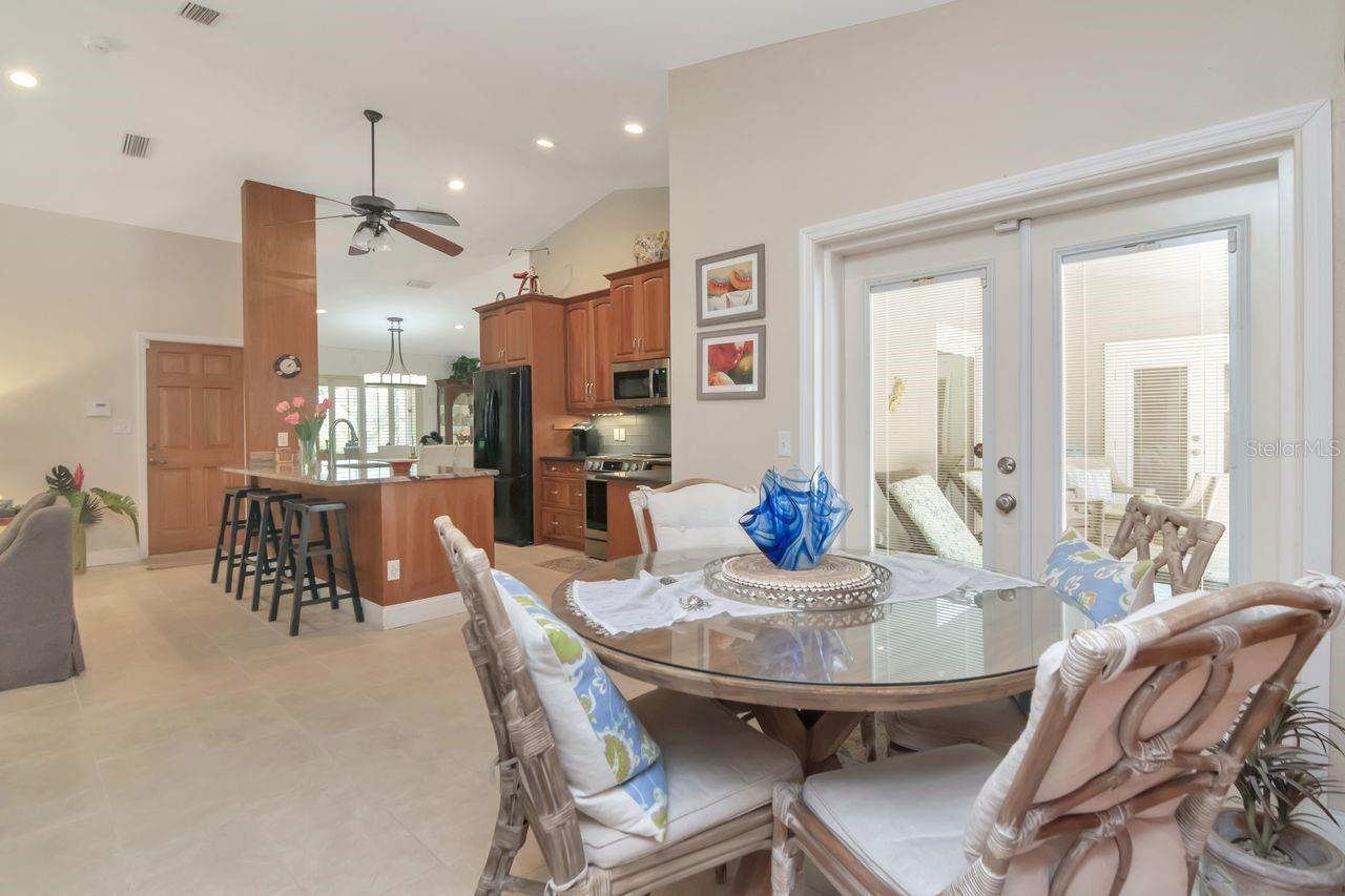 Image 23 of 76 For 2763 Buckhorn Oaks Drive