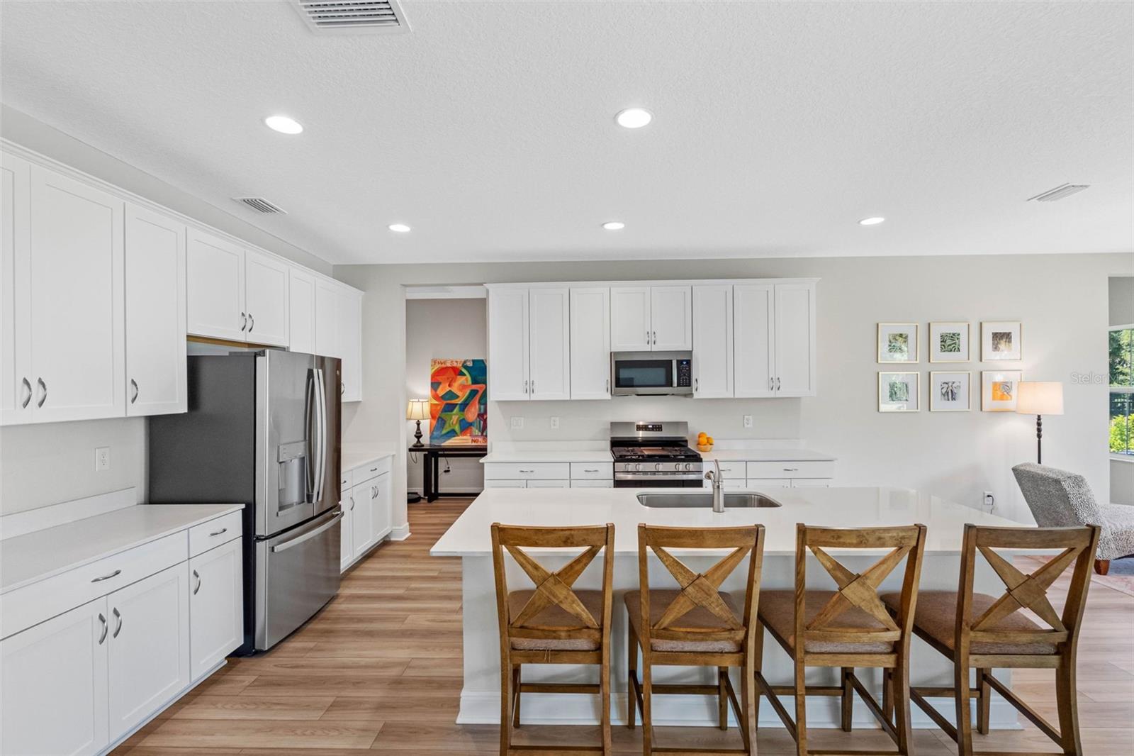 Image 4 of 37 For 14868 Summer Branch Drive