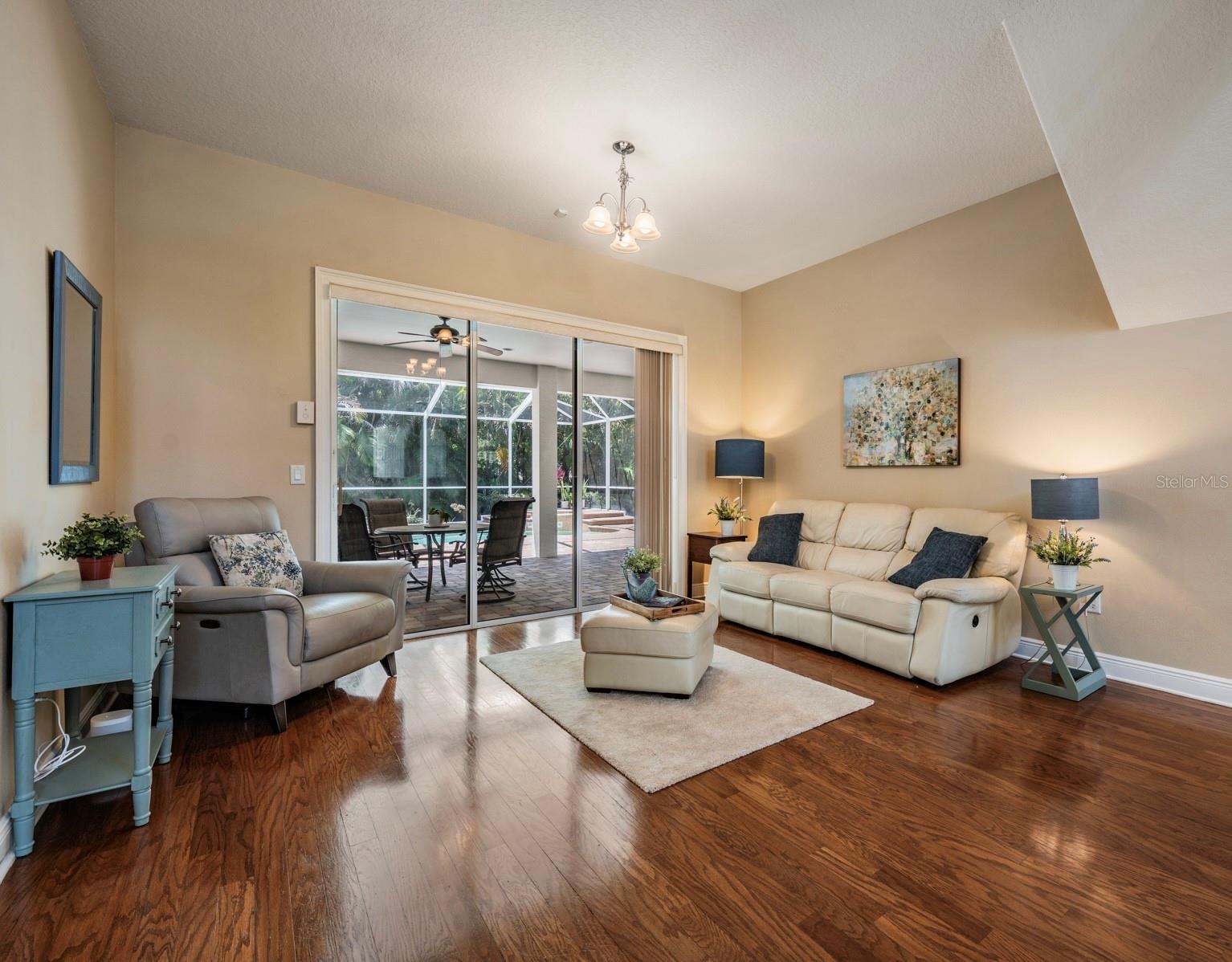 Image 10 of 59 For 1575 Quail Drive