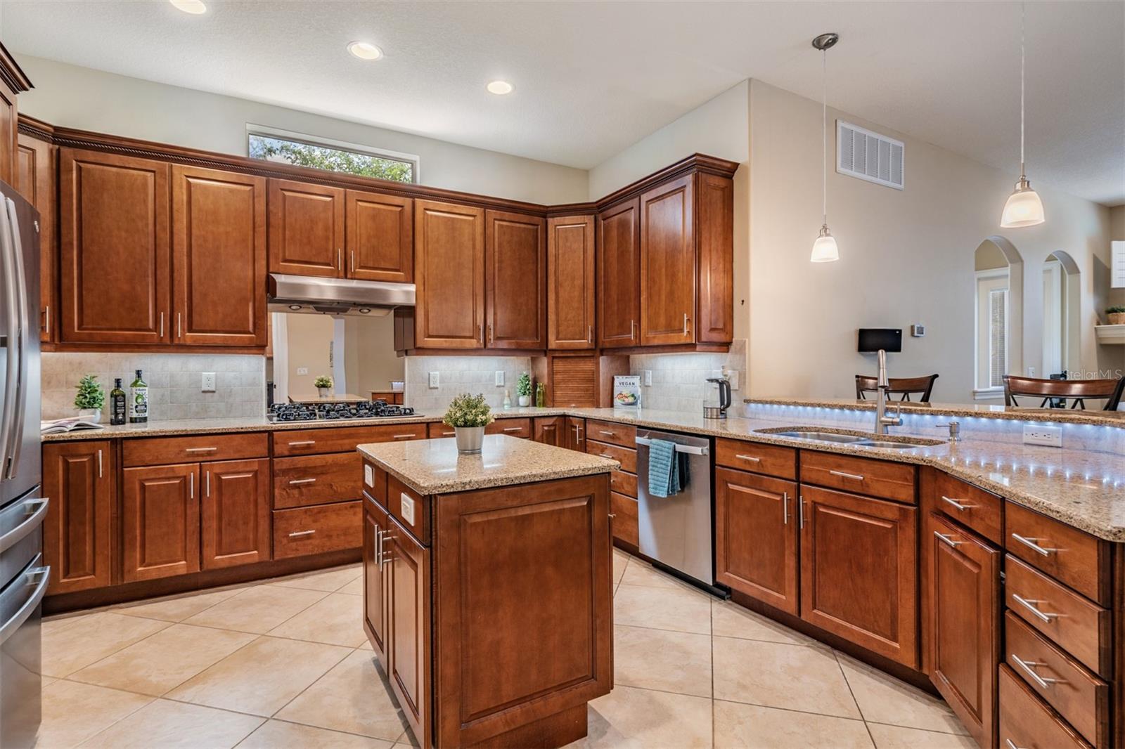 Image 17 of 59 For 1575 Quail Drive