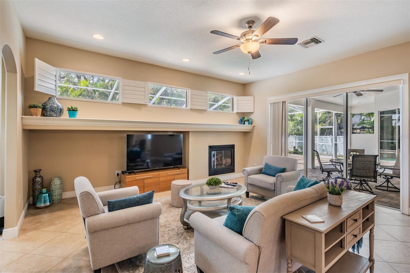 Image 21 of 59 For 1575 Quail Drive