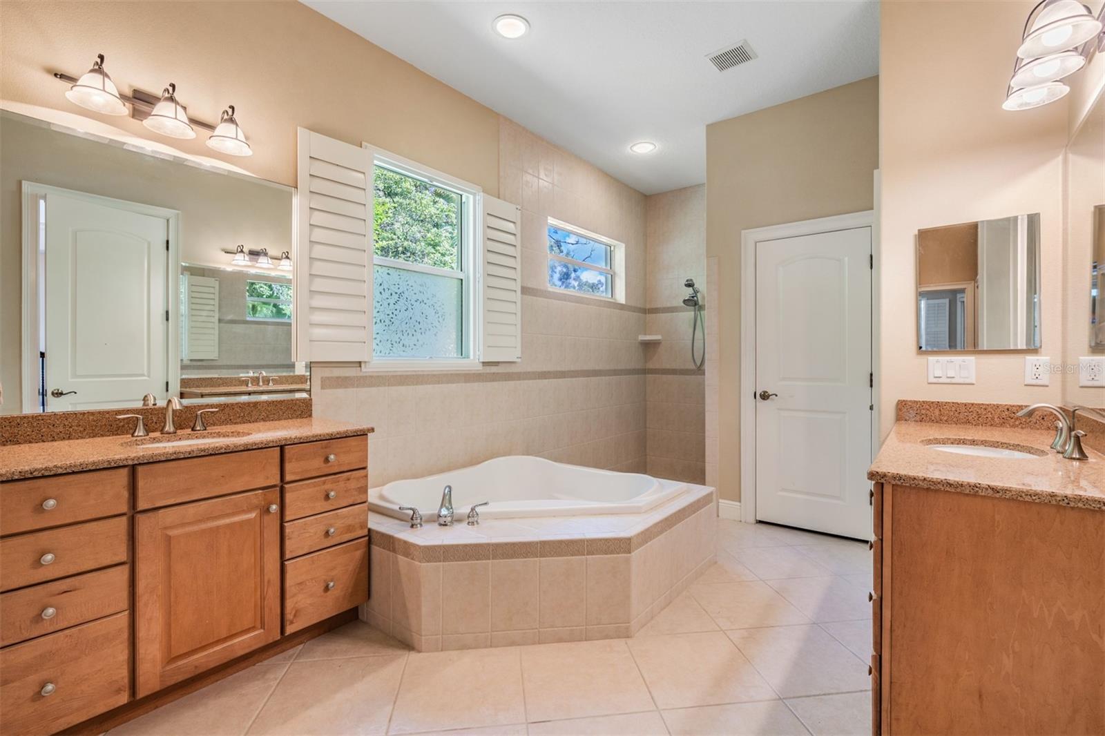 Image 23 of 59 For 1575 Quail Drive