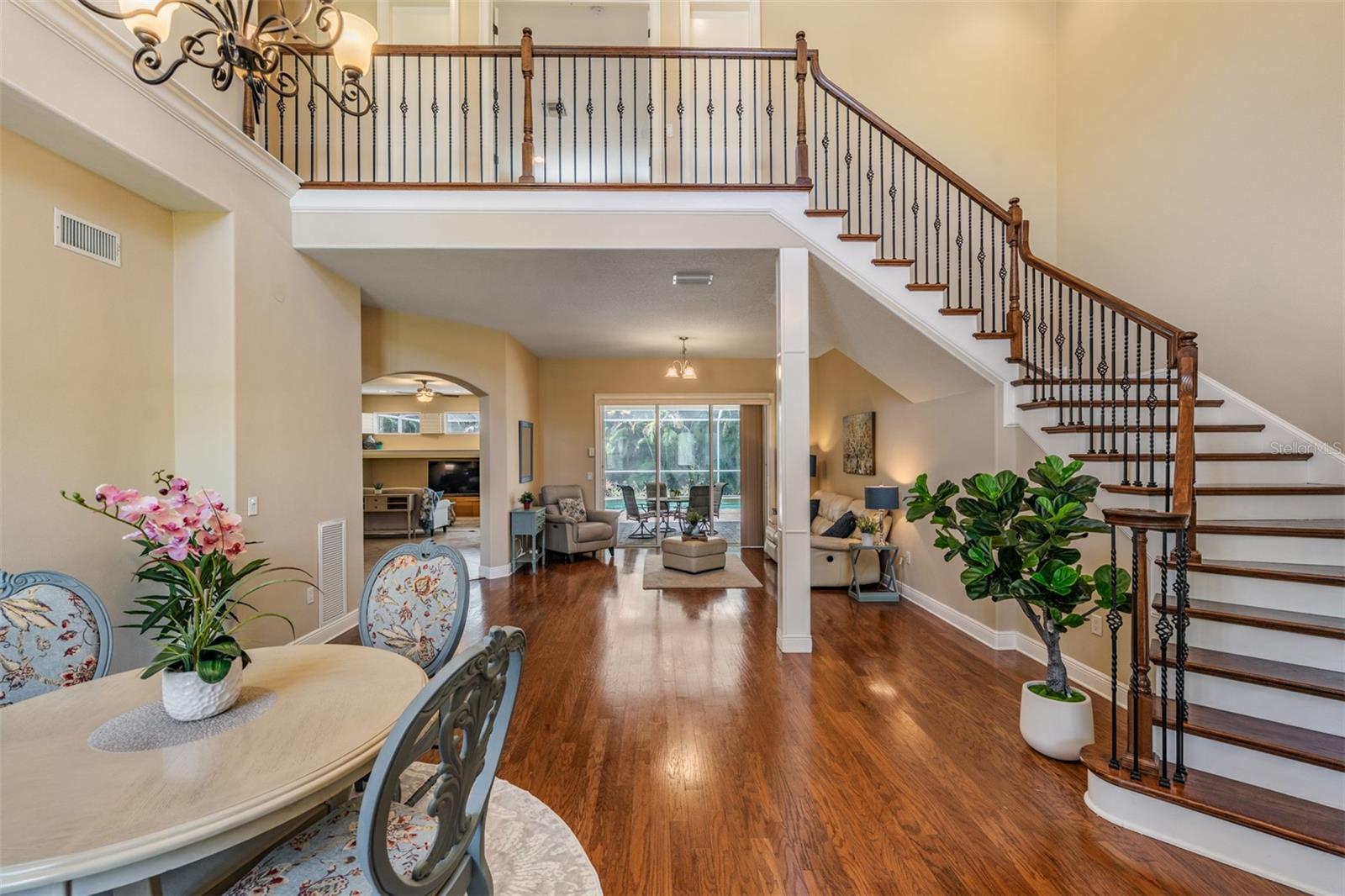 Image 7 of 59 For 1575 Quail Drive