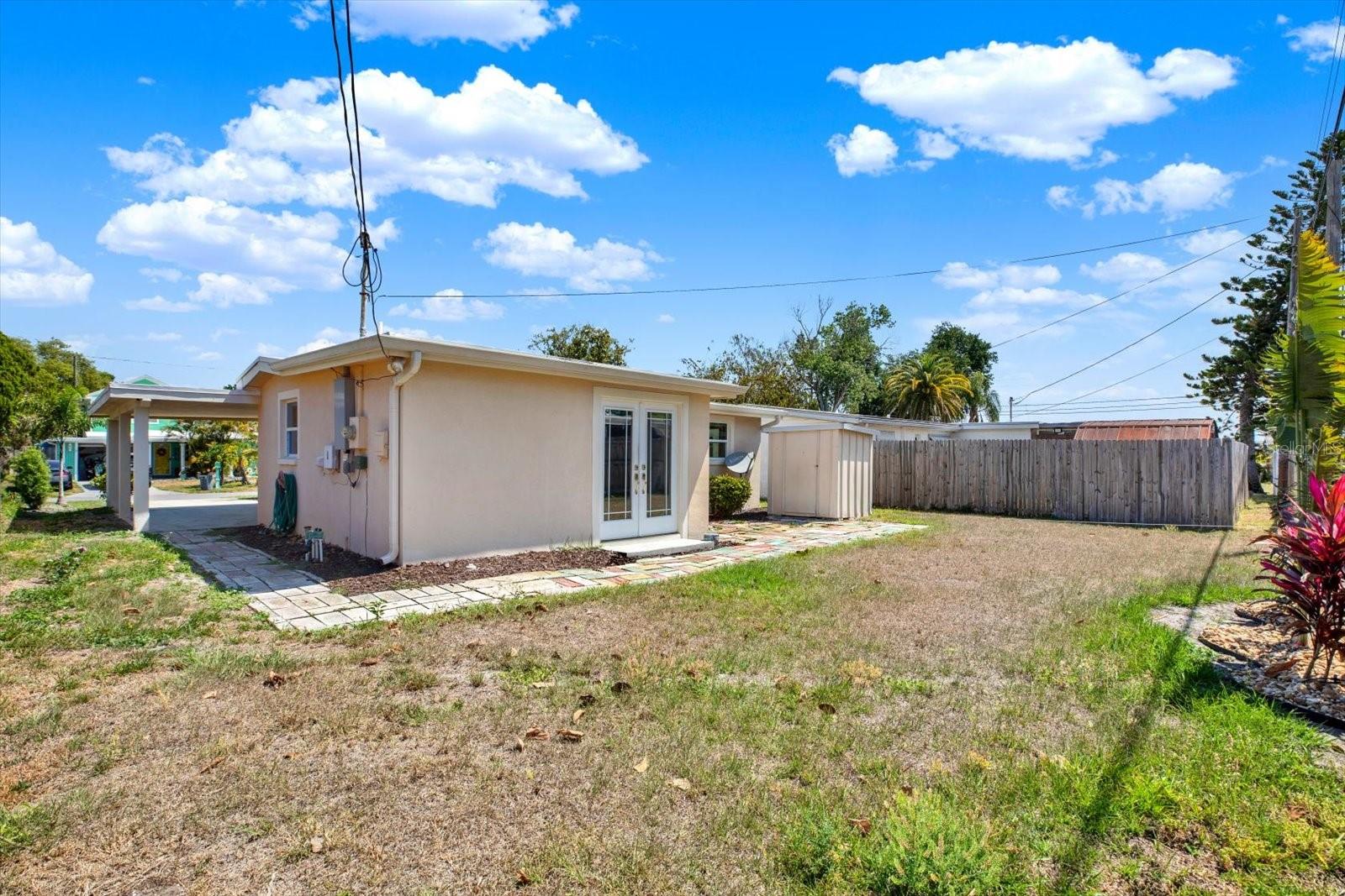 Image 19 of 25 For 10132 115th Avenue