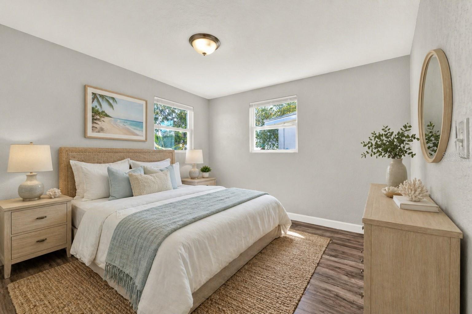 Image 4 of 25 For 10132 115th Avenue
