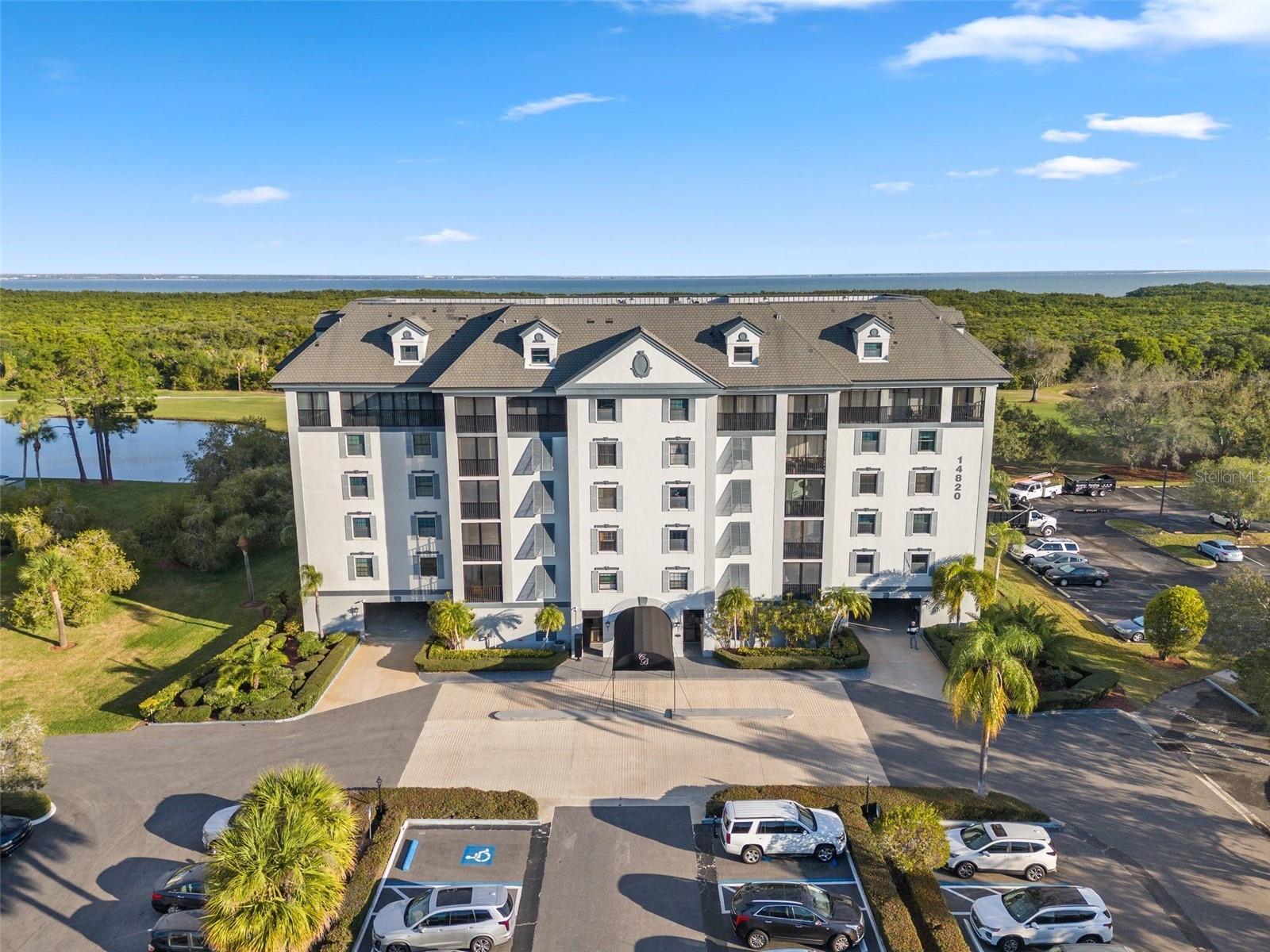 Listing photo id 23 for 14820 14820 Rue De Bayonne  Apt 402