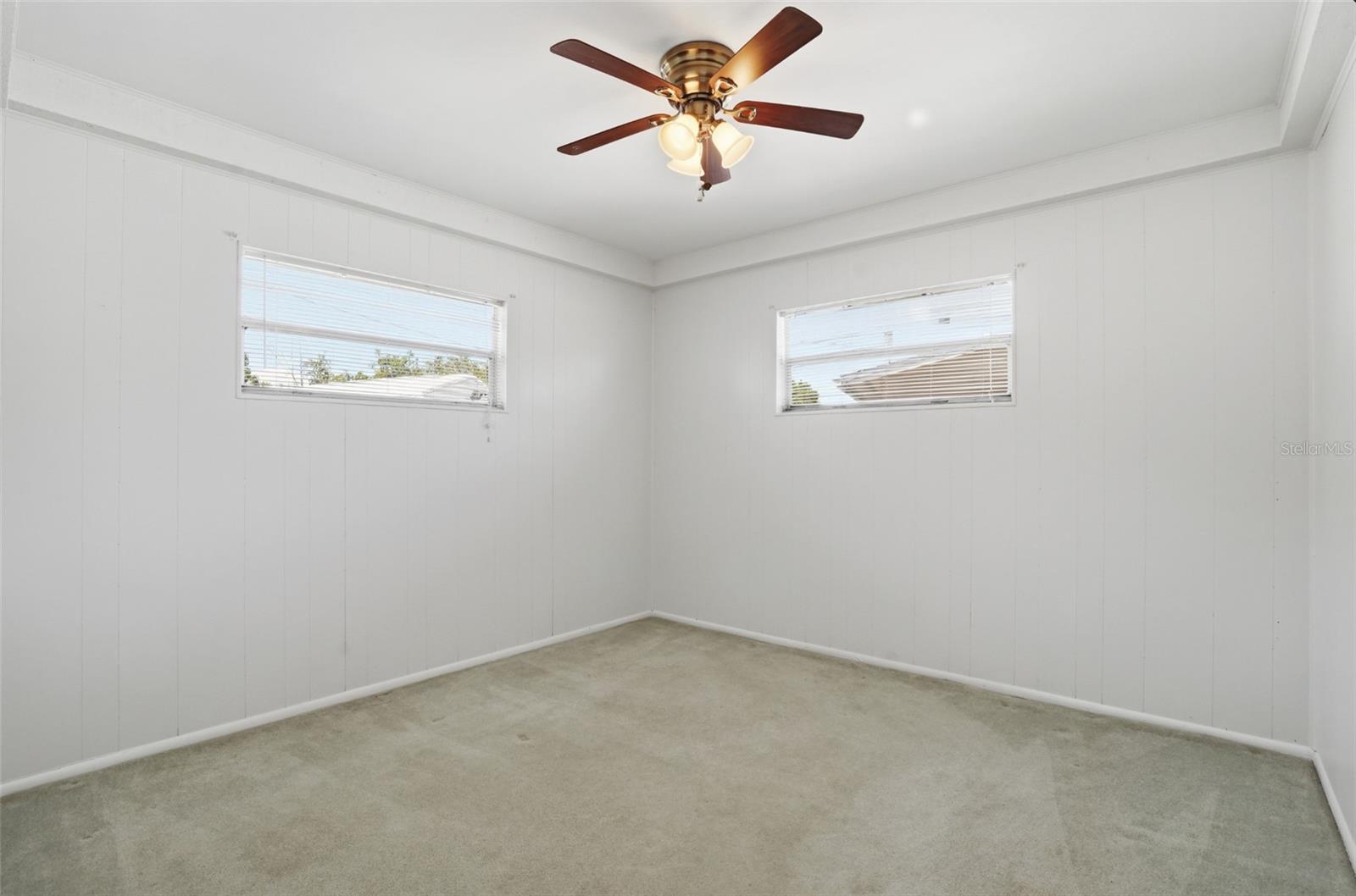 Image 20 of 41 For 5941 49th Avenue N
