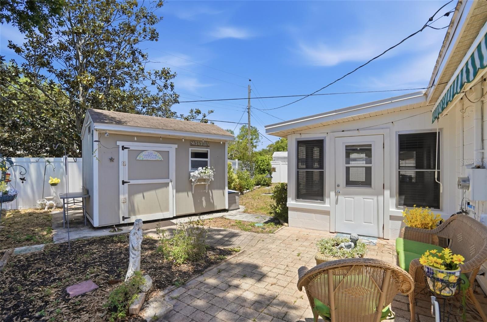 Image 26 of 41 For 5941 49th Avenue N
