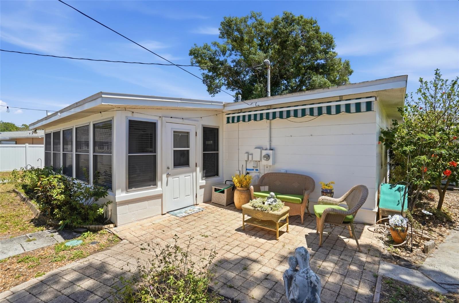 Image 28 of 41 For 5941 49th Avenue N