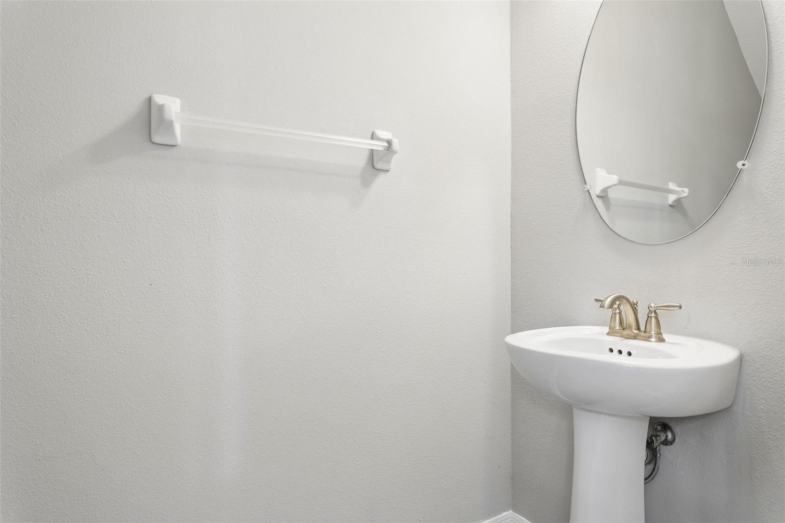 Image 11 of 29 For 30090 Southwell Lane