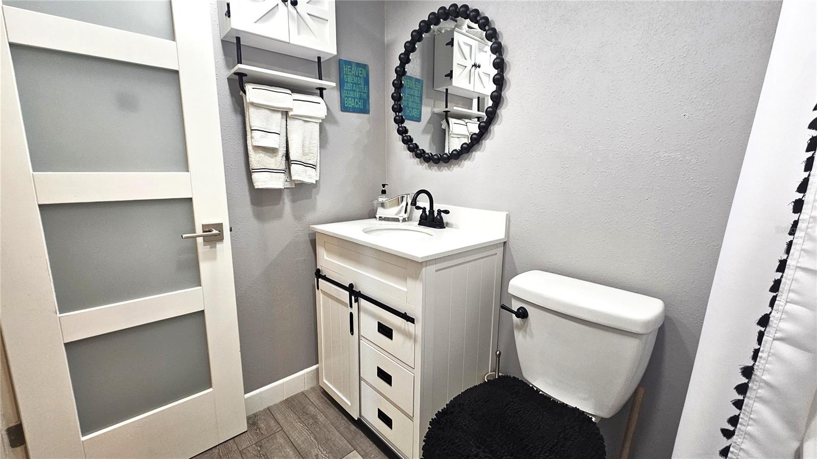 Image 31 of 45 For 4575 Cove Circle 1105