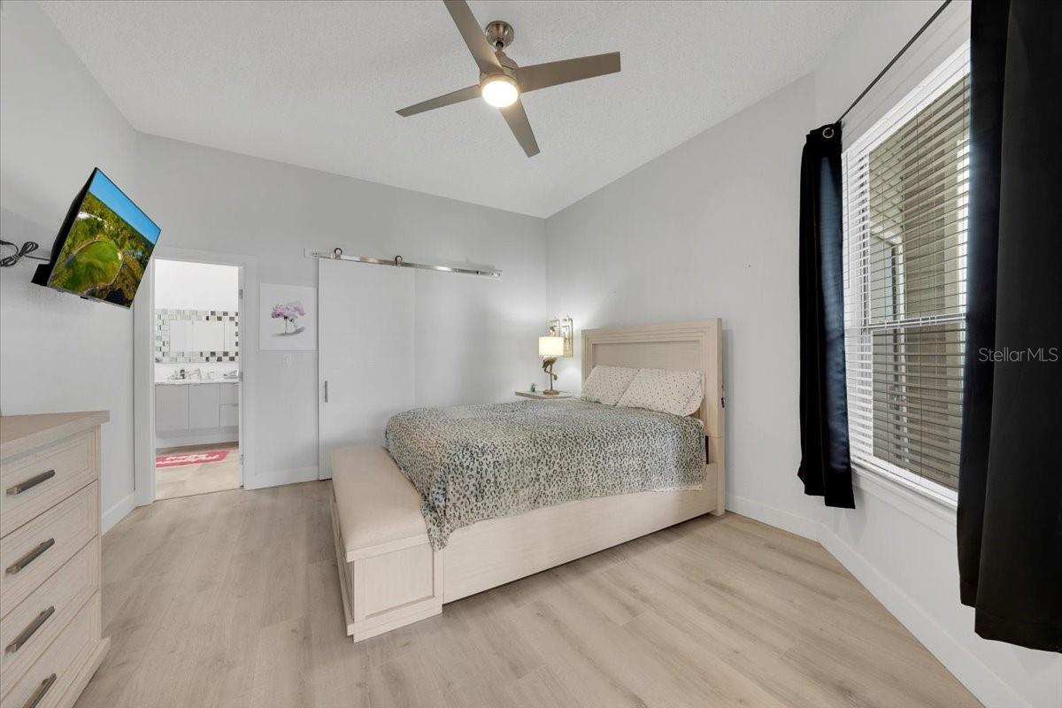 Image 12 of 43 For 3127 Sligh Avenue 101c