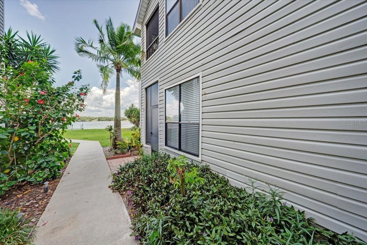 Image 33 of 43 For 3127 Sligh Avenue 101c