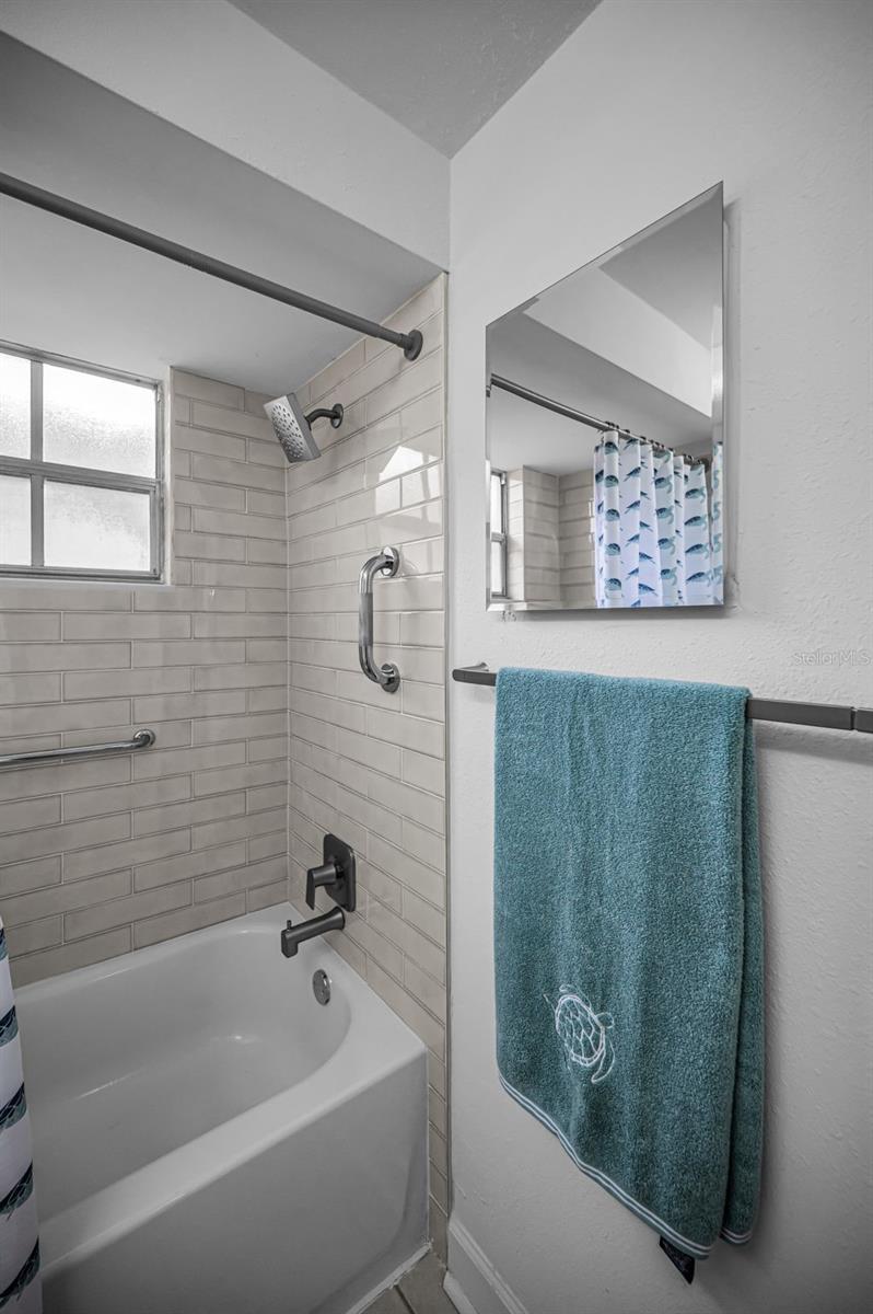 Image 39 of 88 For 4200 Hampton Drive 4200