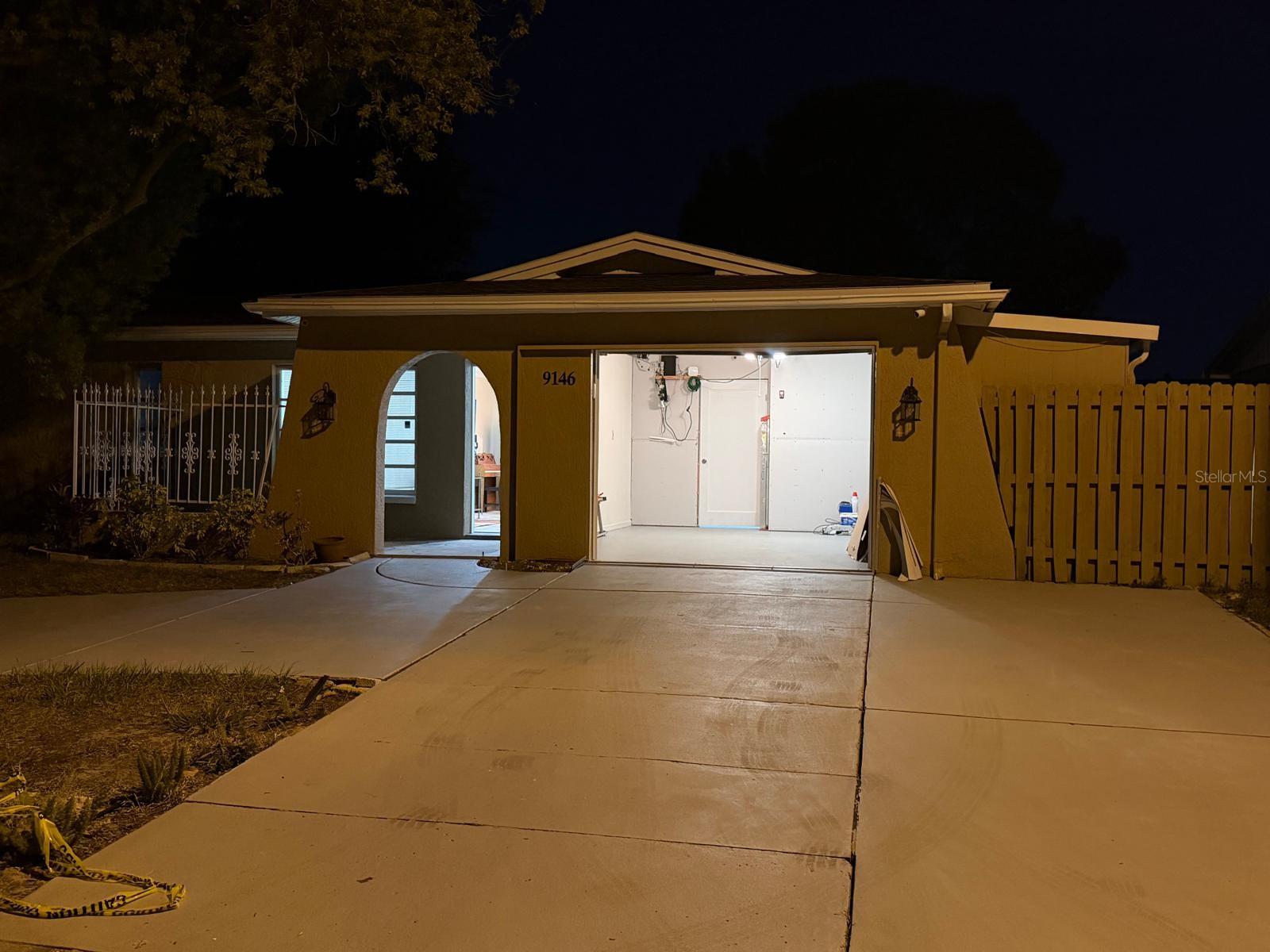 Image 3 of 40 For 9146 Whitman Lane