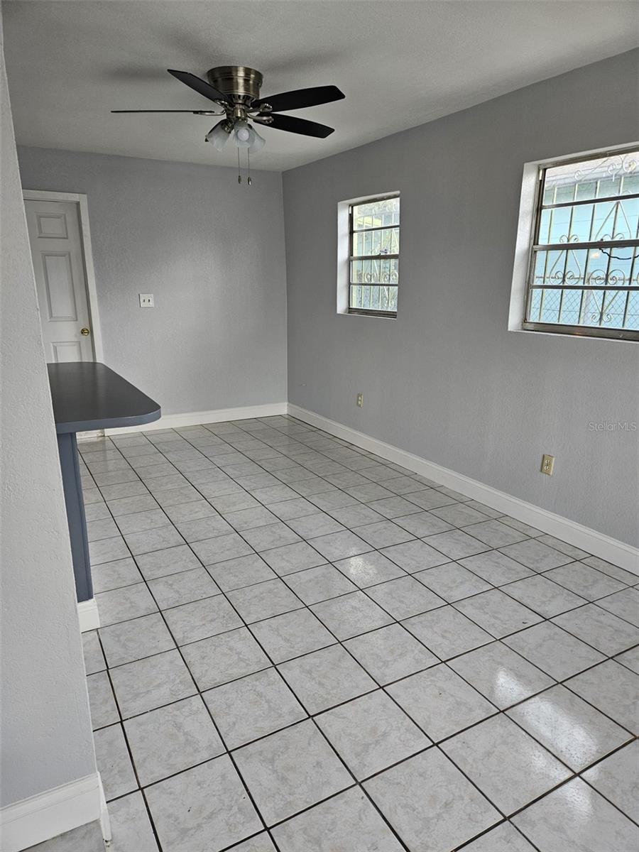 Image 3 of 7 For 3411 Frierson Avenue