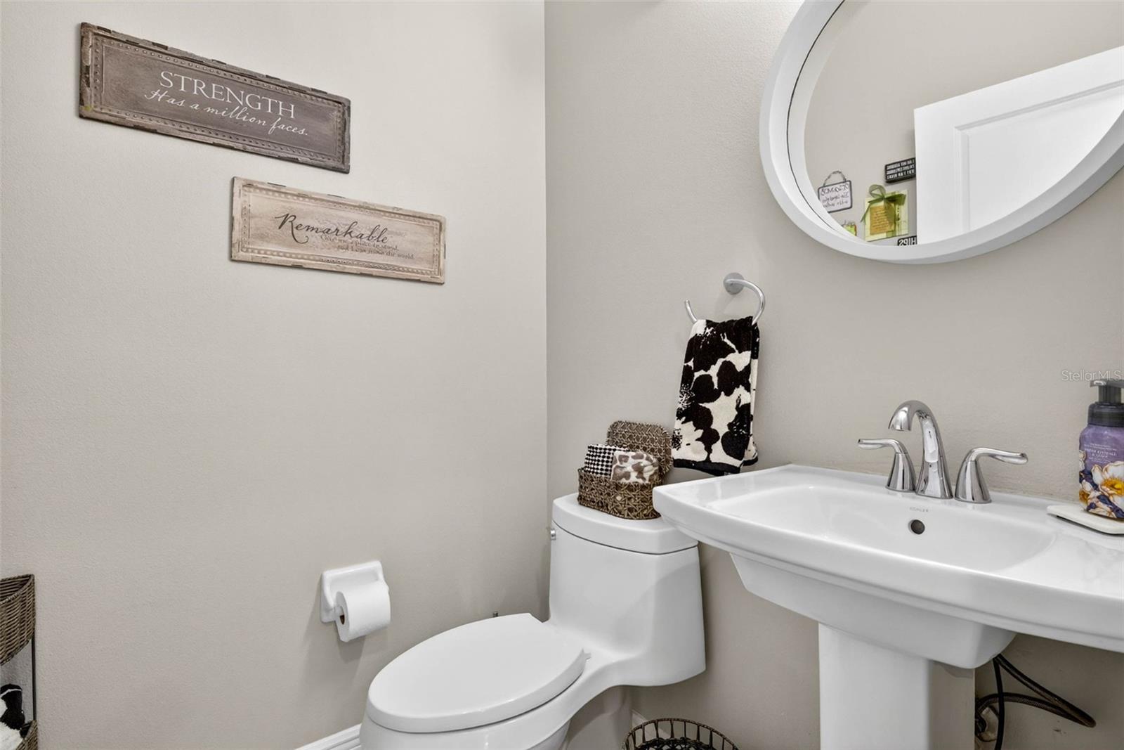 Image 21 of 59 For 4927 Anniston Circle