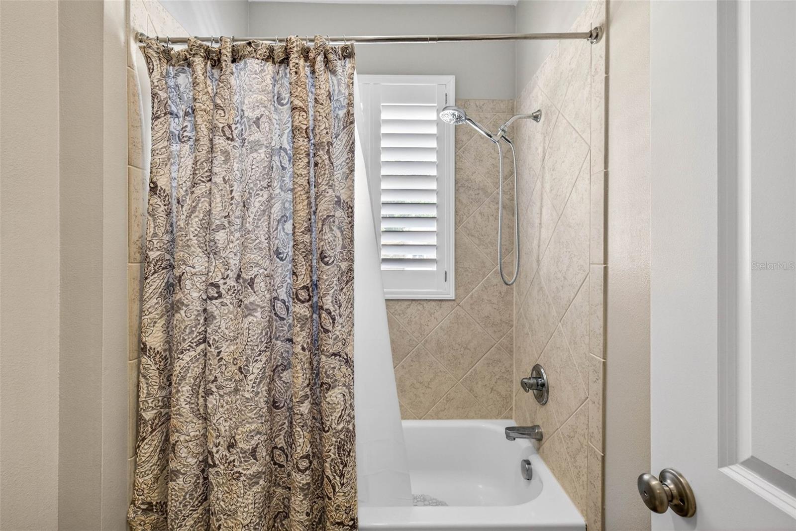 Image 47 of 59 For 4927 Anniston Circle