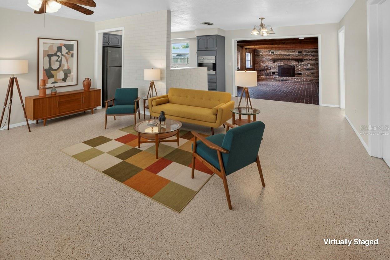 Image 4 of 13 For 13746 Martinique Drive