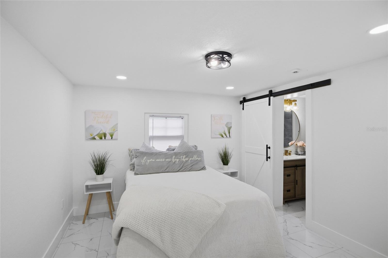 Image 6 of 15 For 9408 Orleans Avenue