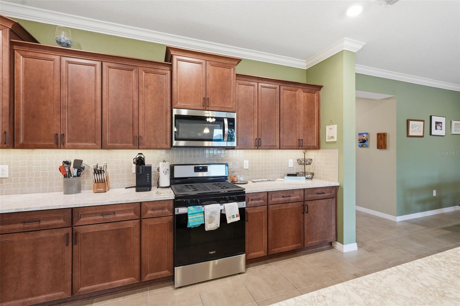 Image 11 of 48 For 9958 97th Lane