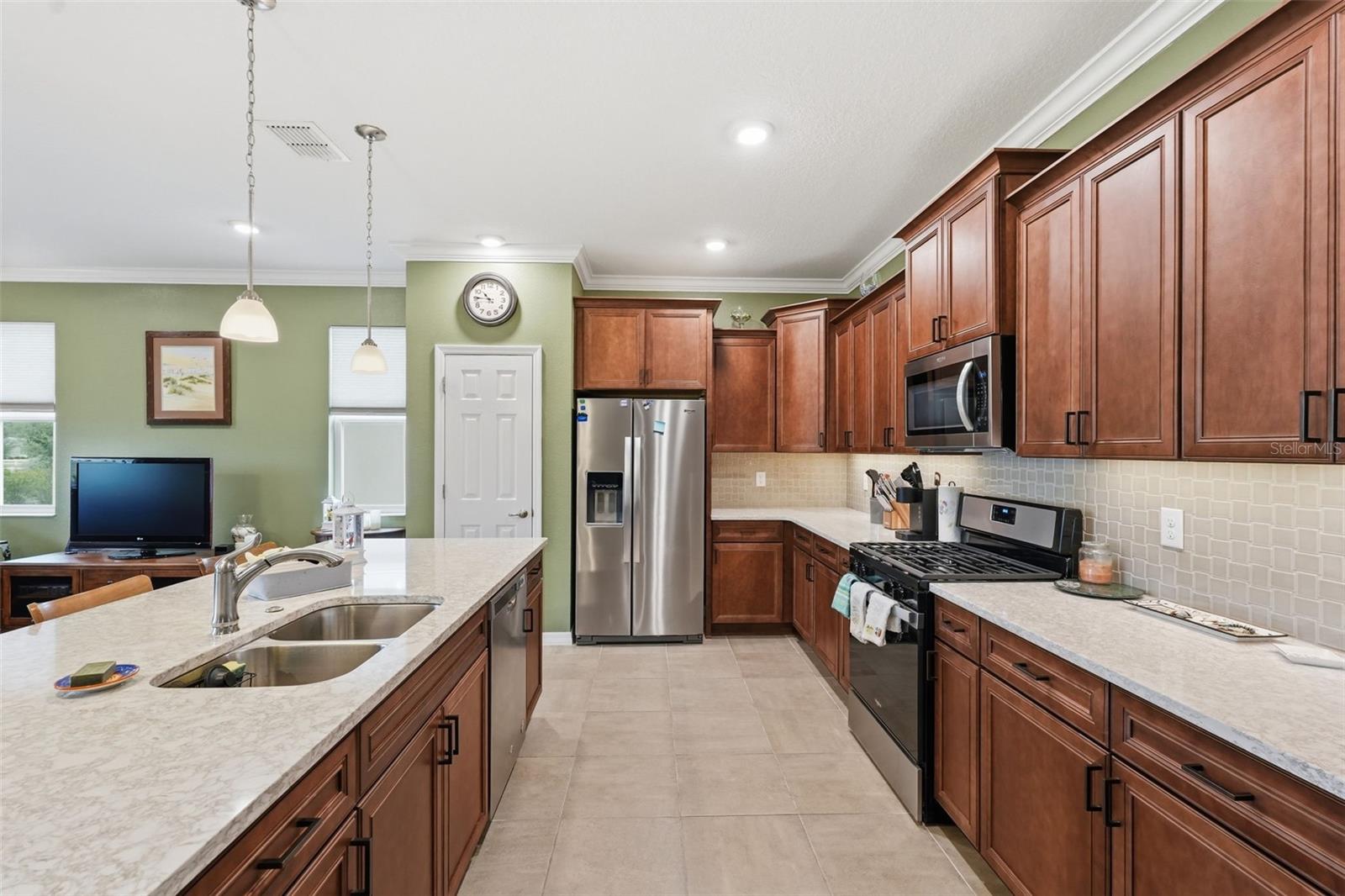 Image 15 of 48 For 9958 97th Lane